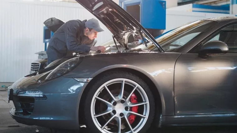 Pourquoi faire appel à un mécanicien spécialisé Porsche pour les réparations ?, Montauban, CORDIERMOTOR